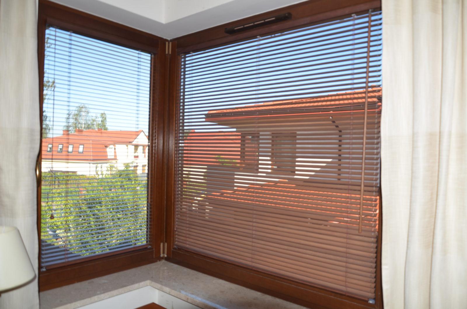 rolety okienne na wymiar,